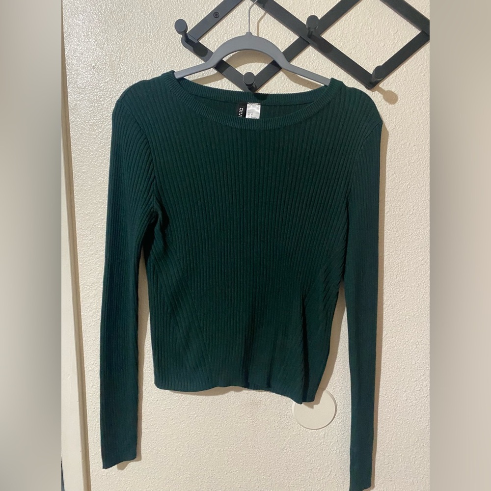 H&M Dark Green Ribbed Sweater Top